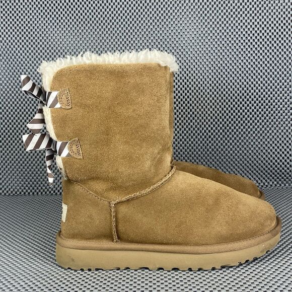 UGG Bailey Bow II Boots Womens Size 5 Brown Leather Sheepskin Pull On Winter - Picture 1 of 9